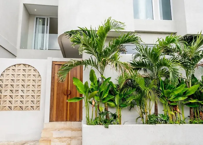 Stylish 2Br With Rooftop Jacuzzi In Canggu