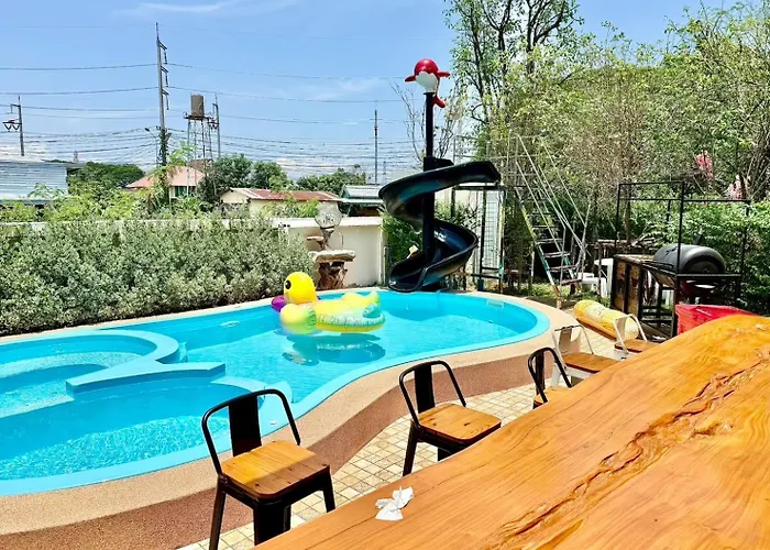 Davin Pool Villa Cnx4Beds Chiang Mai