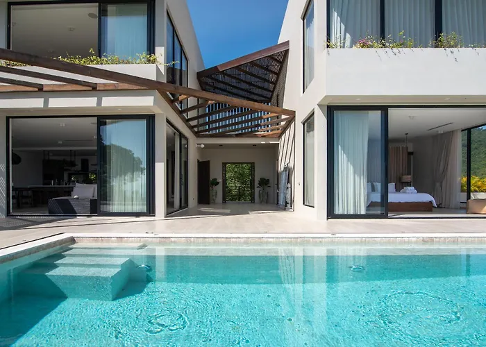 Sea Breeze Villa Taling Ngam Beach