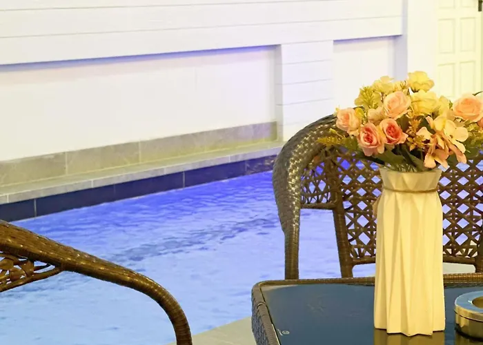 Pattaya Private Pool Villa 4 Bedroom 5 Bathroom Near Walking Street And Beach Bbq