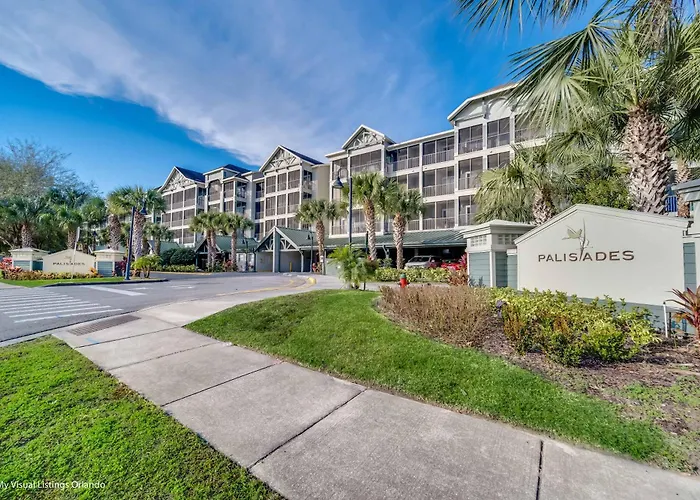 Upstay Pet Friendly Condo 6 Minutes From Disney Orlando