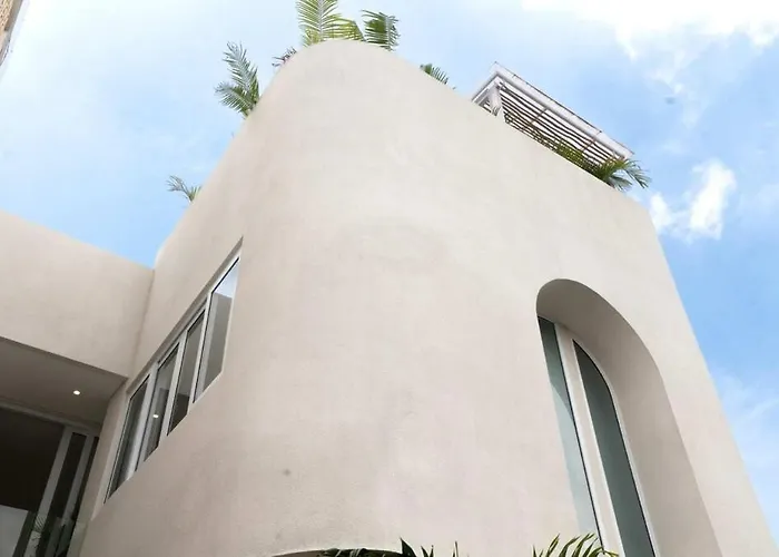 Stylish 2Br With Rooftop Jacuzzi In Canggu
