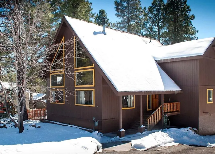 Luxury Hilltop Cabin Rental With Hot Tub Overlooking Forest In Flagstaff, Arizona
