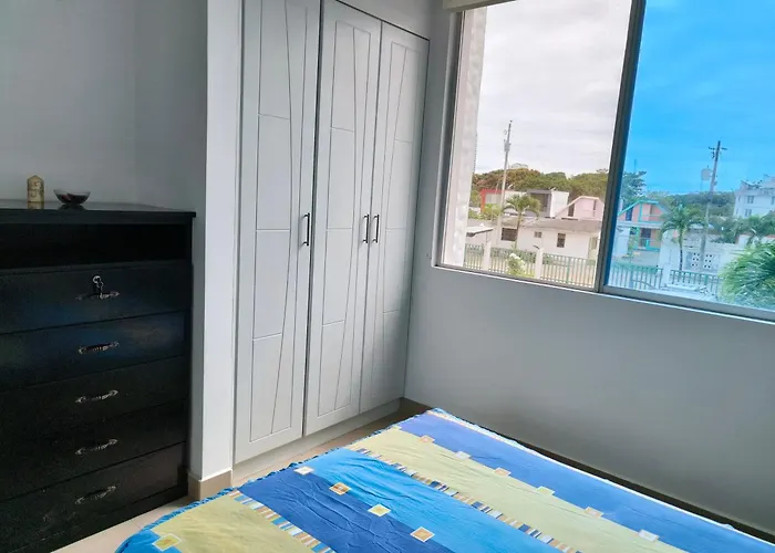 Apartamento Grande Enfrente Del Oceano Tonsupa