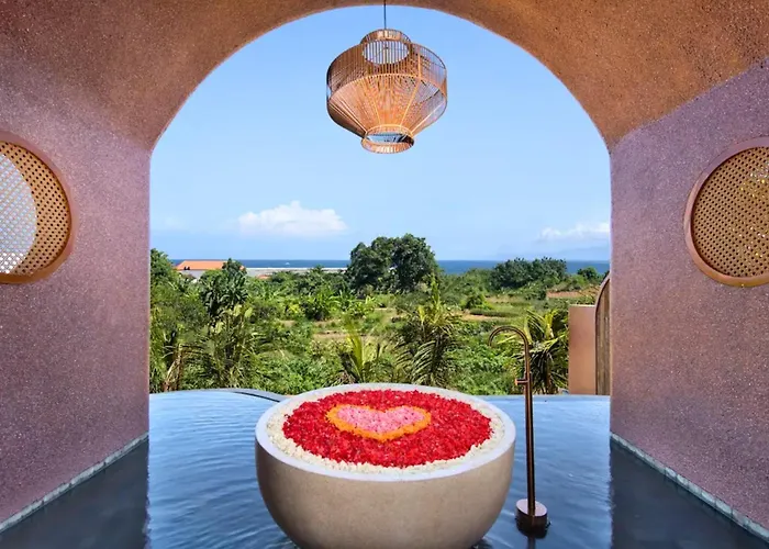 Finola 1 Bedroom Grand Suite Ocean View Sanur