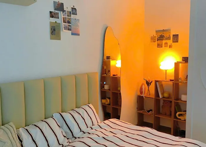Studio Cua So Lon Co Bon Tam Gan Trung Tam Q1 - 4Km Den San Bay Ho-Chi-Minh-Stadt