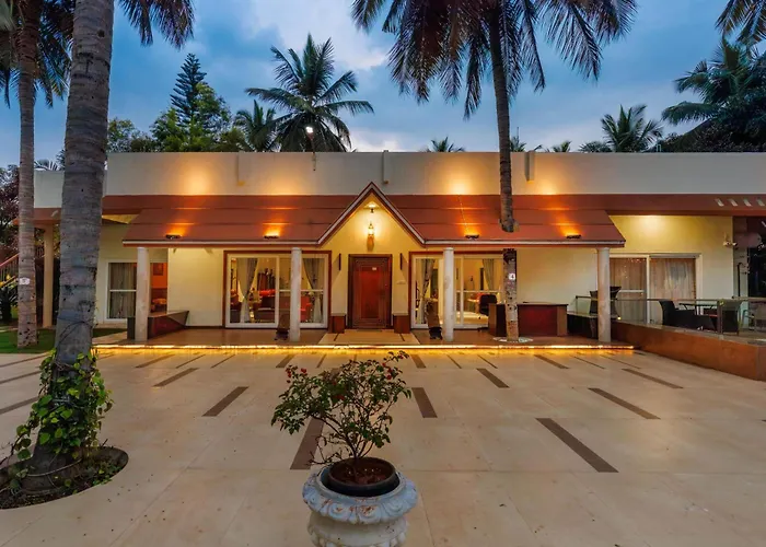 Eden Estate by StayJadeLuxe 4bhkJacuzziGarden Bangalore