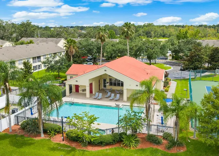2730 Club Cortile Circle Apt. B Kissimmee