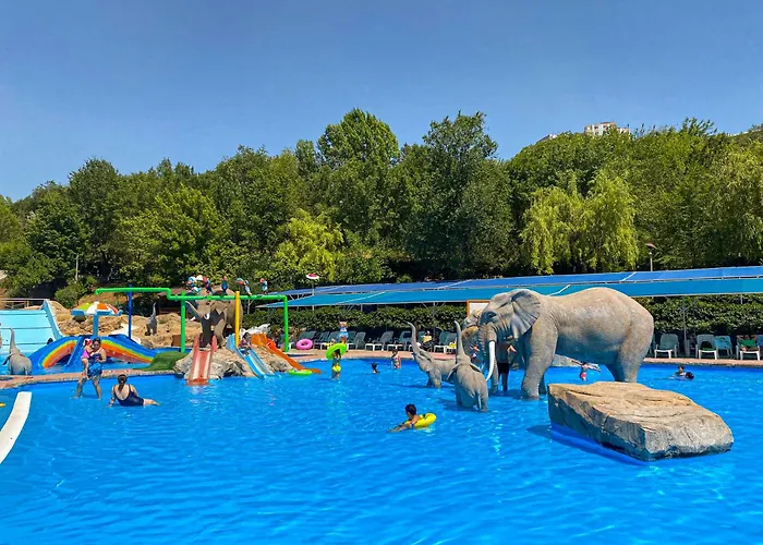 Aquapark Hotel & Villas Erivan