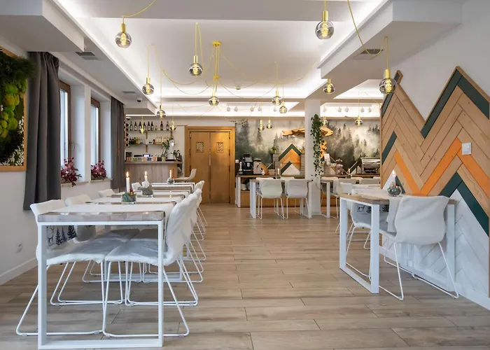 Novobilski Przy Termie Bania I Kotelnicy - Sauna, Jacuzzi, Restauracja, Pokoj Zabaw, Wypozyczalnia Rowerow E-Bike Białka Tatrzańska