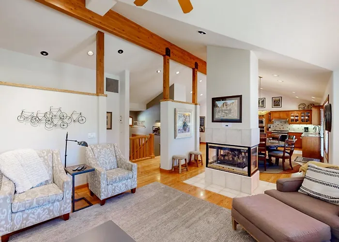 Tournament Lane 18 | Discover Sunriver