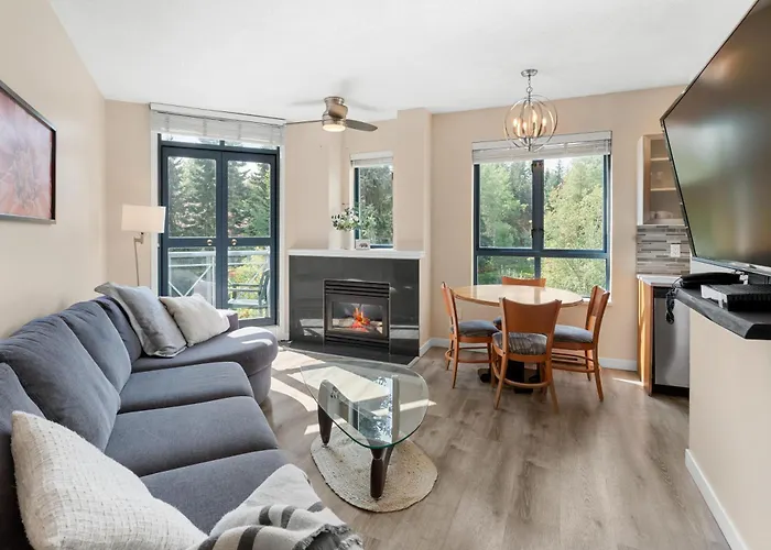 Alpenglow Lodge Two Bedroom Apartment By Mva Whistler