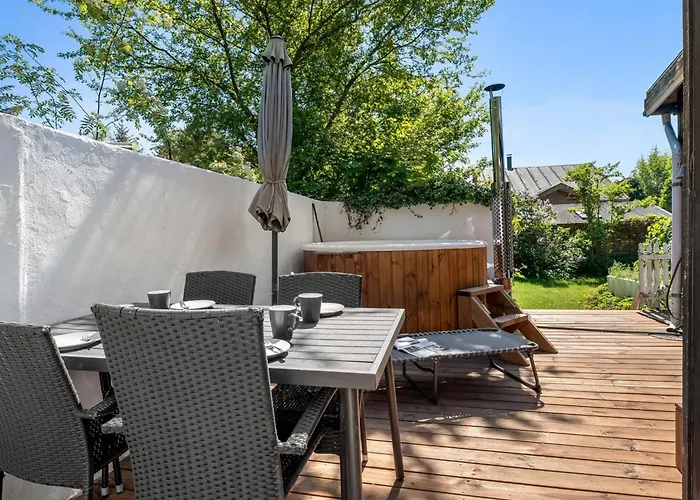 Holiday Home Carly - 100M From The Sea By Interhome Bøtø By