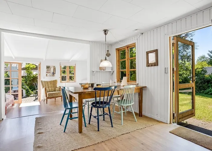Holiday Home Carly - 100M From The Sea By Interhome Bøtø By