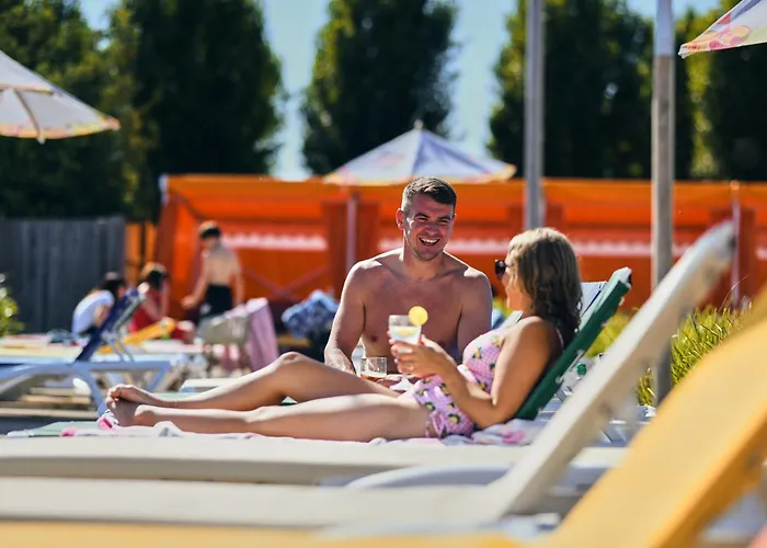 Seal Bay Resort Chichester