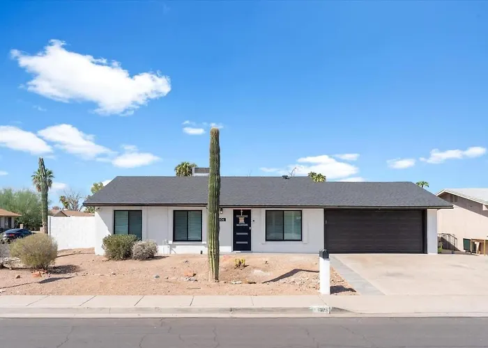 Rock And Glam Paradise Mesa