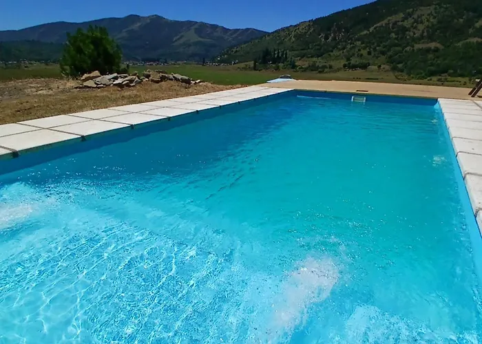 Exclusiva Casa Con Piscina En Barrio Privado De San Martín de los Andes
