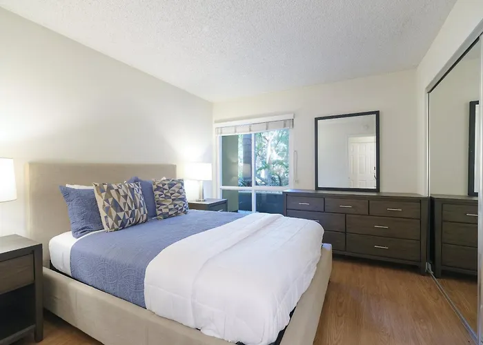 Central Marina Del Rey Apartments Los Angeles