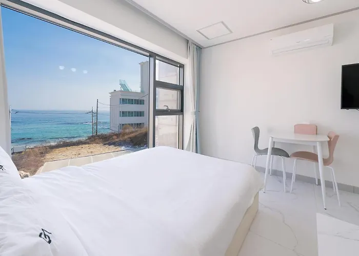 Gangneung Pension G7 Spa Pension