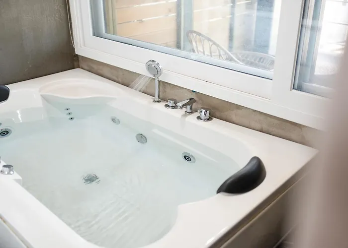 Yeosu Flower Day Ocean View Spa Couple Family Pension