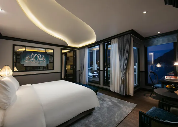 Le Jouney Luxury Cruise Hạ Long