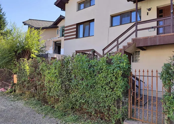 Villa Vandervar-7Rooms, Long Term Rental, 29 Euro Per Room Per Day, Min 4 Rooms, Min 3 Months With Invoice Iasi