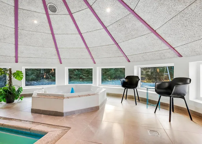 Lovely Pool House On A Lovely Secluded Plot By Sondervig - 1017 Ringkøbing
