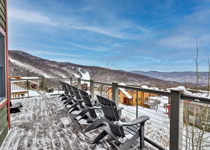 Stonefire Chalet At Topridge - 4Br Luxury Ski-In Ski-Out Retreat, Sleeps 8, Hot Tub Killington