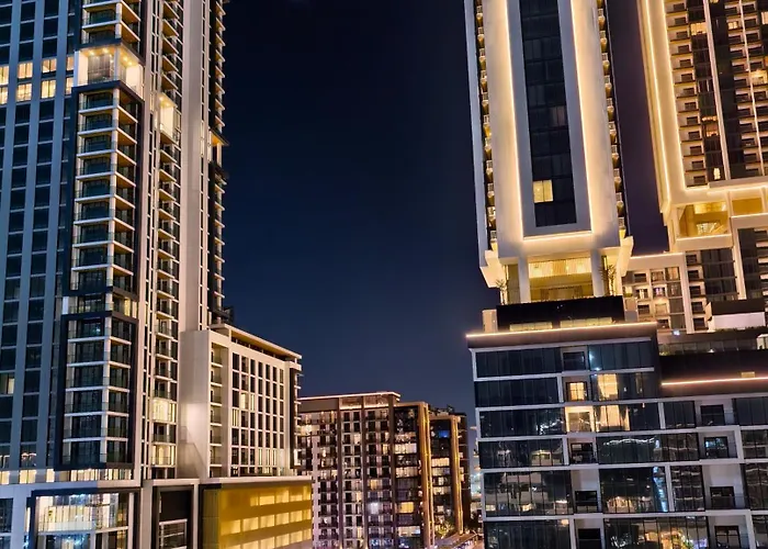 10 Min To Burj Khalifa 1Br In Hotel-Style Building Luxury Stay Dubai