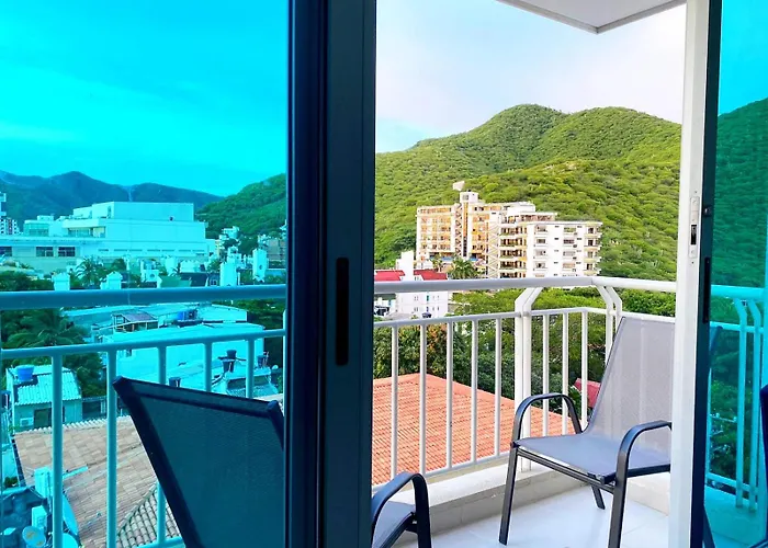 Apartamento De Tres Habitaciones Gaira