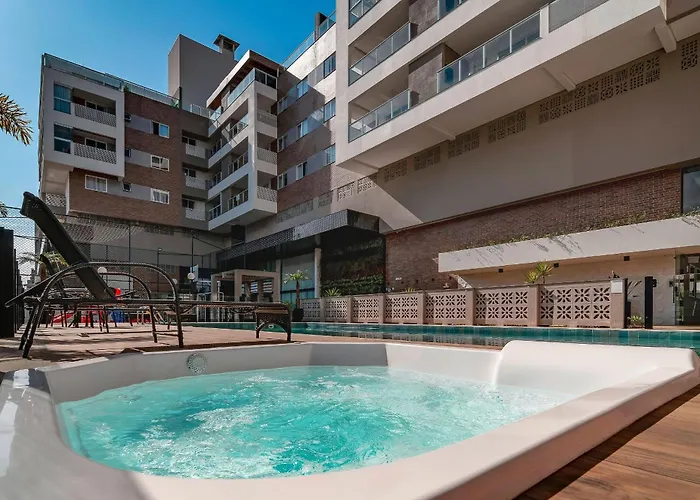 Terrazzo 503B - Apto 2 Quartos Em Condominio De Luxo A 300 Metros Da Praia De Bombas Bombinhas