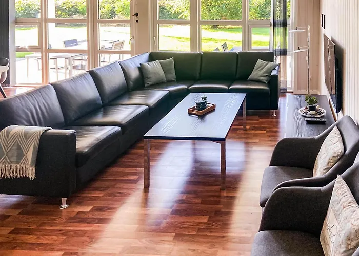 Holiday Home Hybenvangen Oksbol Denm