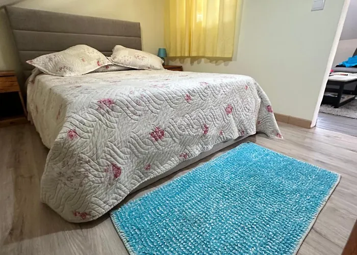 Lovely Newly Refurbished, 1 Bedroom Top Floor Apartment With Sea Views, Fast Wi-Fi Cable Tv And Netflix Ribeira Brava