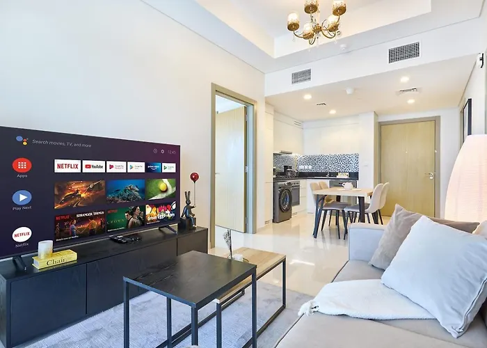 Aykon City 2Br Luxury Stay Close To Downtown Dubai