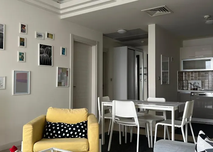 35Th Floor Gem With A Sky-High View Over Skopje