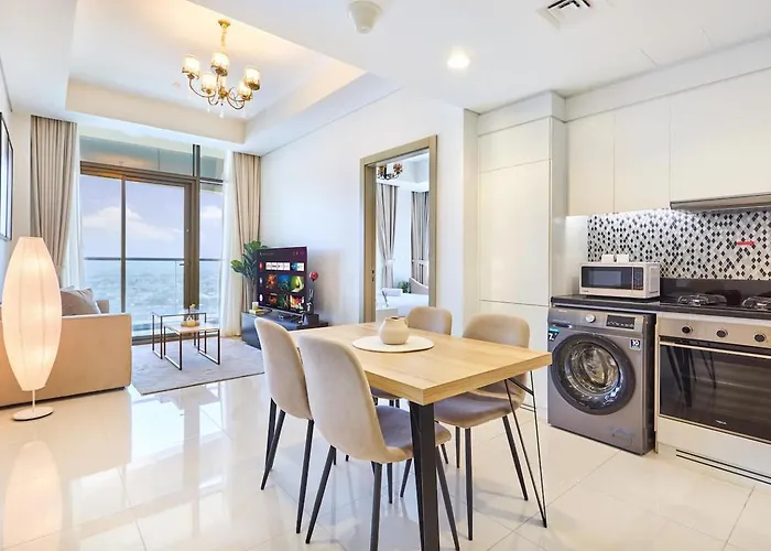Aykon City 2Br Luxury Stay Close To Downtown Dubai