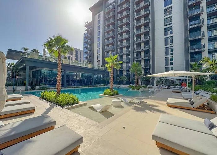 Ferienwohnung Premium 2Br With Pool, Gym & Lifestyle Amenities Dubai