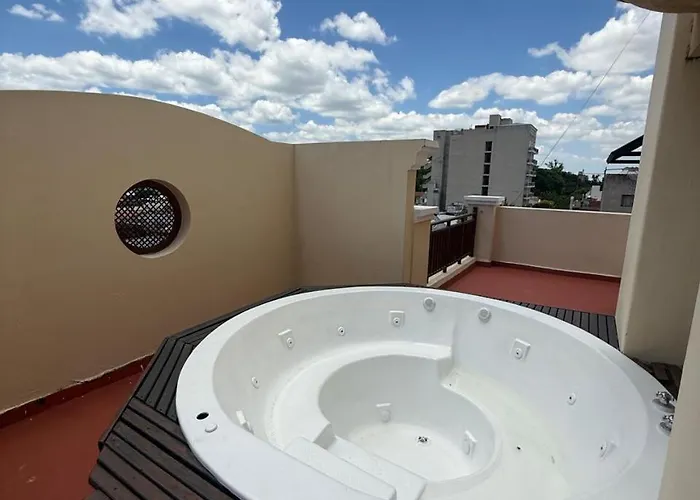 Departamento San Bernardo Centrico Para 4 Personas Con Jacuzzi Y Sauna En Santa Fe 80 Salta