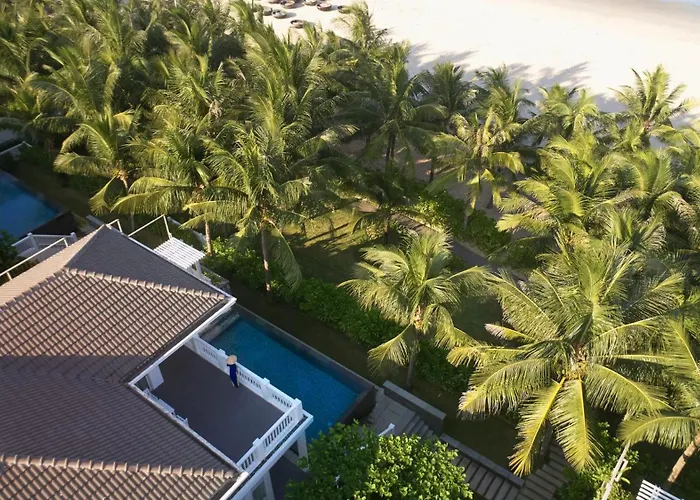 Abogo Premier Village Beachfront Đà Nẵng
