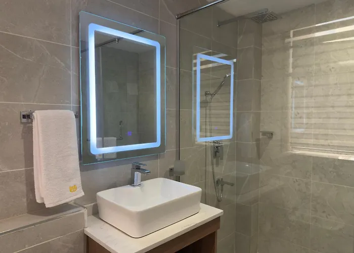 Urbanwoods Hotel Suites By Icon Nairobi