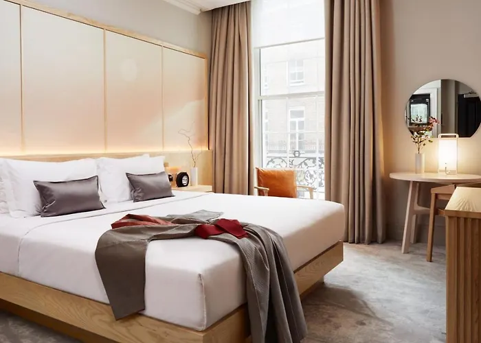 Hotel Grand La Casa Near Delhi Airport Neu-Delhi