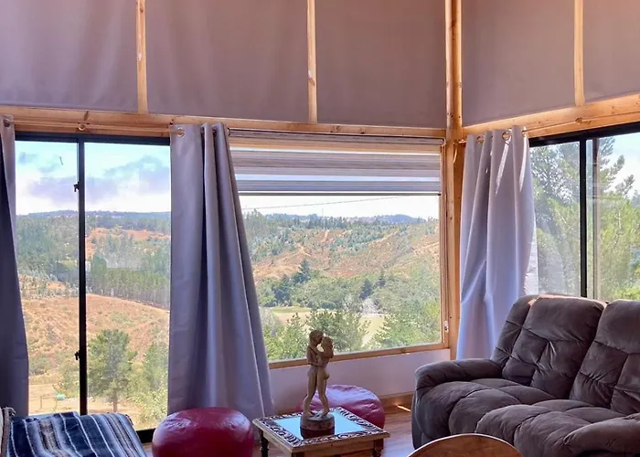 Casa En Parcela Para 9 Personas, 3D, 2B, 3 Terrazas, Jacuzzi Pichilemu