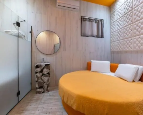 Graf Hotel Rischon LeZion
