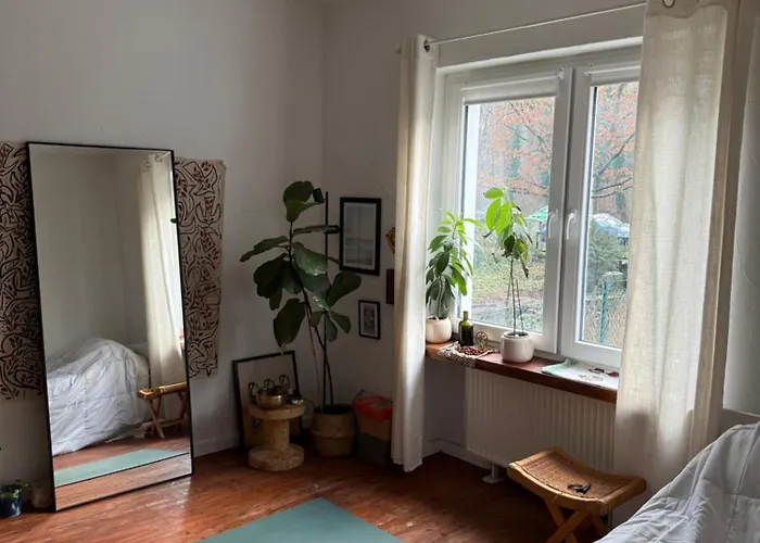 Warm And Bright Room Köln
