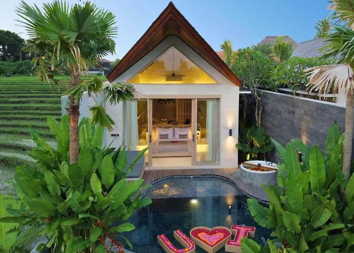 Honora Smart Royal 1 Bedroom Private Pool Villa Pererenan
