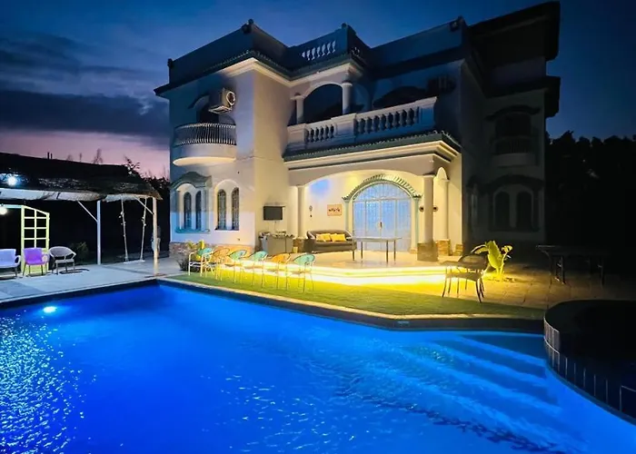 Villa كومباوند الريف الأوروبي 6th of October City