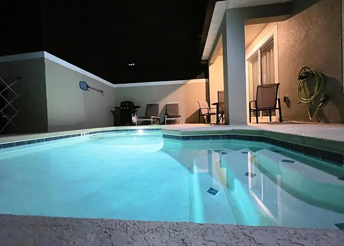 Villa 4263Pd-New Listing- 5 Bed/4 Bath-Private Pool Kissimmee