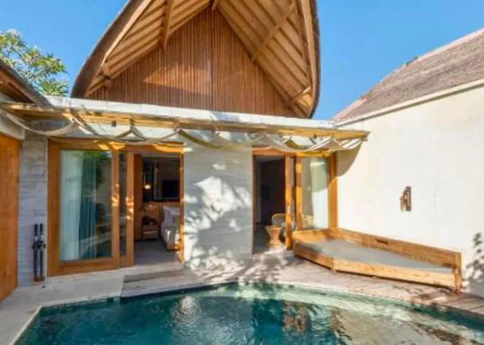 Alora Comfortable 1 Bedroom Smart Pool Villa With Jacuzzi Seminyak