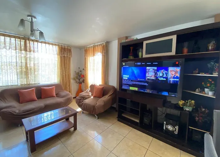 Casa Acogedora De Estilo Clasico Arequipa