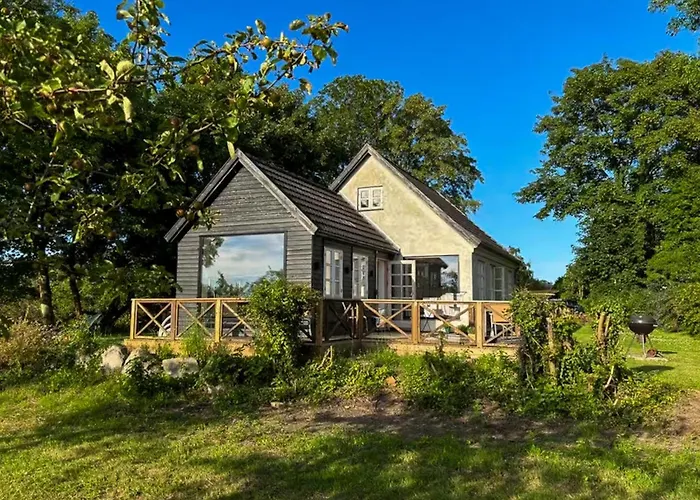 Holiday Home By Apple Orchard On Jungshoved Præstø